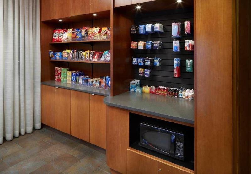 Residence Inn By Marriott San Antonio Six Flags At The Rim מראה חיצוני תמונה